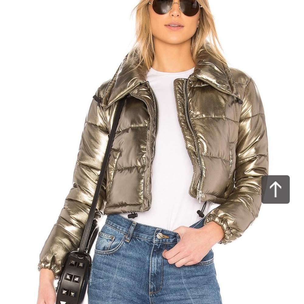 Super cute metallic cropped puffer from Revolve. Its a brushed gold/bronze color